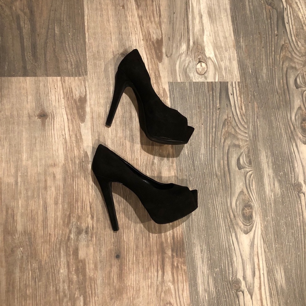 Jessica Simpson Suede Heels